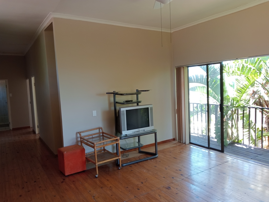 6 Bedroom Property for Sale in Vanes Estate Eastern Cape